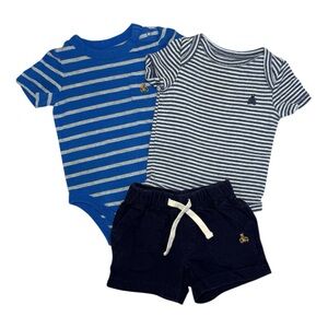 Gap Onesies and Shorts Bundle 3 Pcs Blue White 3-6 Mons